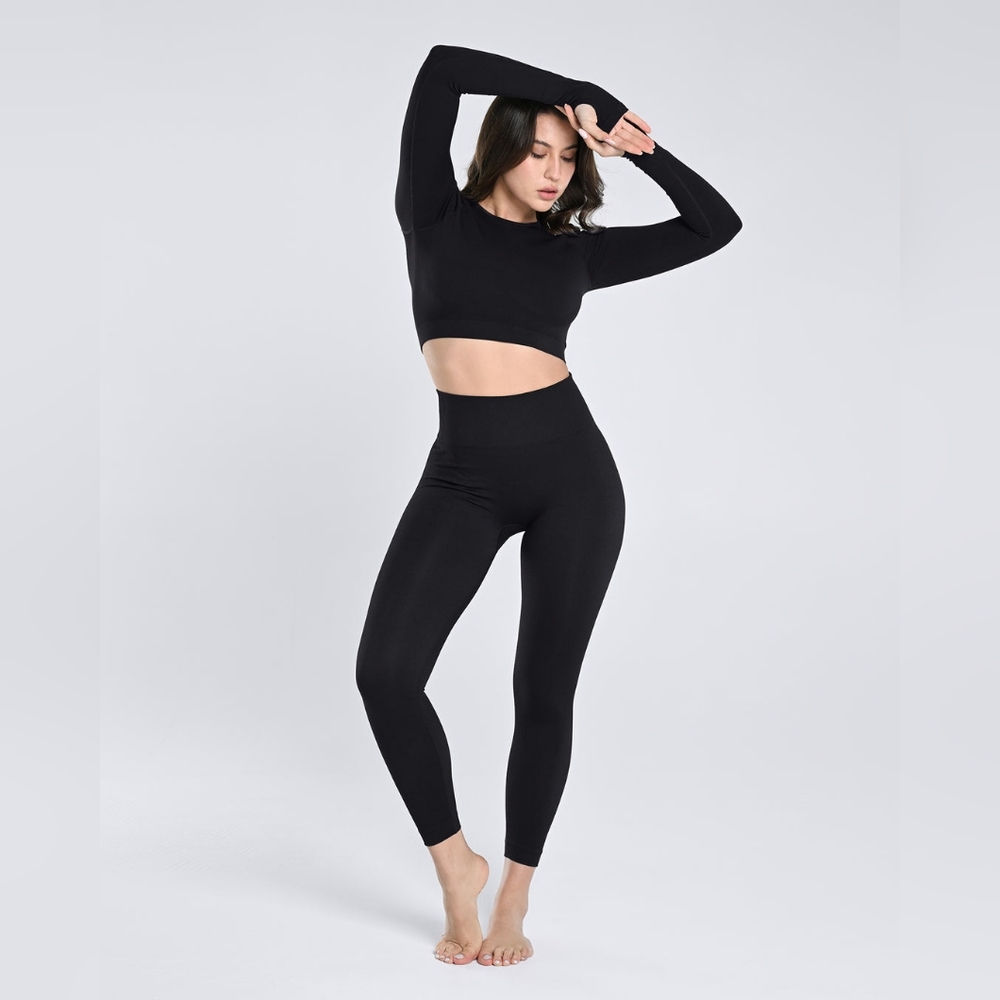 Cosmolle AirWear Long Sleeve Top